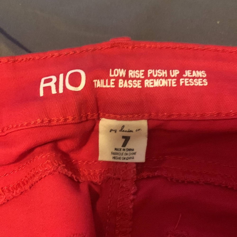 RED JEANS - Picture 2 of 6